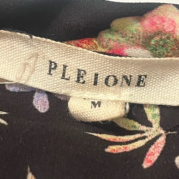 Anthropologie Pleione Shirt Blouse Sz M Multicolor Floral Short Sleeve V Neck - Picture 7 of 8